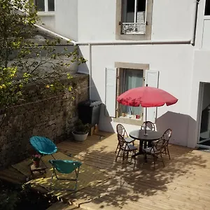 Du 31 - Centre - 1er Etage - 56 M2 Quimper